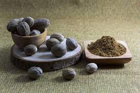 Nutmeg properties and health benefits for men